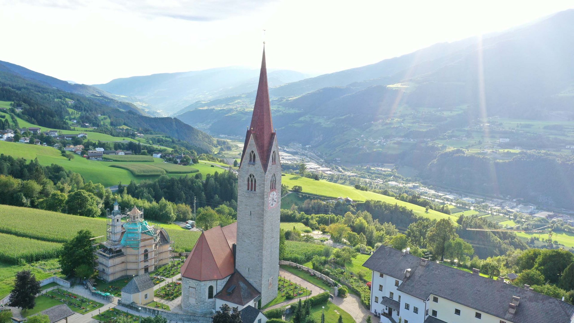 Vertrauen, Nächstenliebe, Glaube Vertrauen, Nächstenliebe, Glaube
